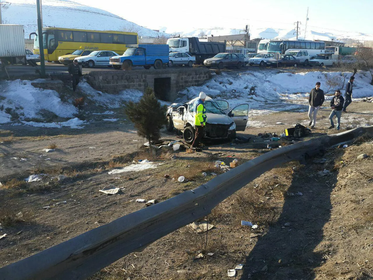 واژگونی مرگبار پژو 206در جاده تبریز آذرشهر