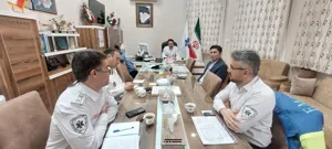 دیدار مهندس مرادپور مدیر شبکه بهداشت و درمان هوراند با دکتر قدیمی رئیس اورژانس استان آذربایجان شرقی و بحث وگفتگو درخصوص پایگاه‌های اورژانس هوراند