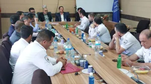 جلسه رئیس سازمان اورژانس کشور با مسئولین شهرستانهای چاروایماق و هشترود و بررسی چالش‌های اورژانس در شهرستانها